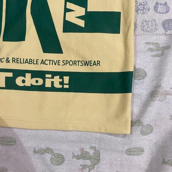 Nike Unisex Longsleeve Cream and Green Polos - Picture 6 of 8